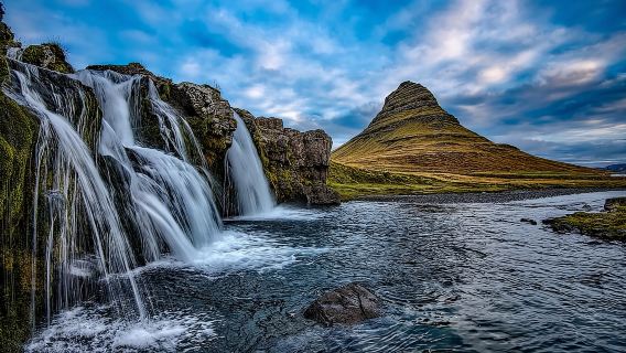 Iceland Snaefellsjokull and Kirkjufell day tour (minibus group with transfers included)