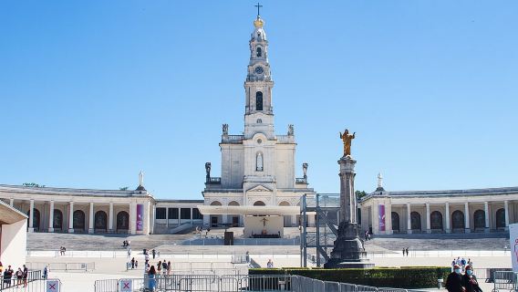 Excursion d'une journée en petit groupe à Fátima, Nazaré et Óbidos au départ de Lisbonne