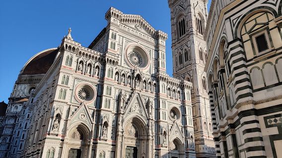 Florence city centre walking tour with guided visit inside the Duomo