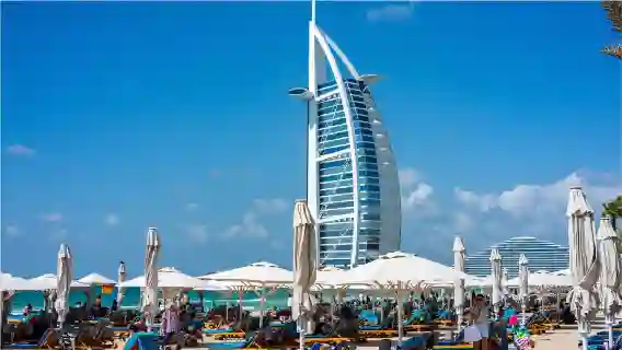 【浪漫杜拜】一日遊·金相框+帆船酒店+亞特水族館+哈利法塔