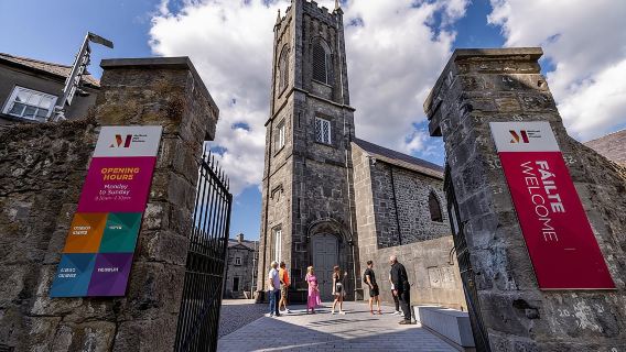 Mittelalterliche Mile Street Tour