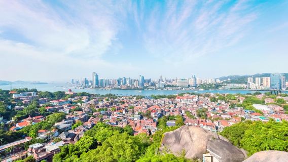 Xiamen Kulangsu tour with Chinese/English guide - private tour - reputable service - pure play with optional attractions