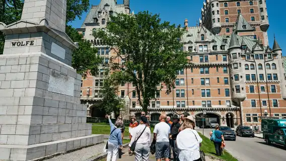 Old Quebec City: Grand Walking Tour with Private Option