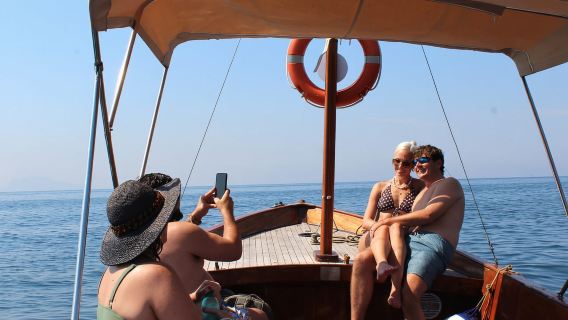 Naples : visite privée en bateau du golfe avec skipper