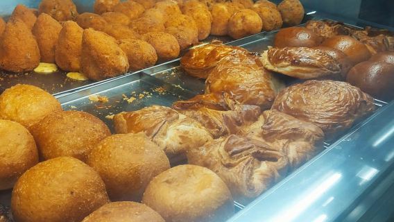 Recorrido gastronómico callejero por Catania: Mercado de pescado y centro de la ciudad