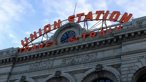 From Denver: Red Rocks and Foothills Half-Day Guided Tour