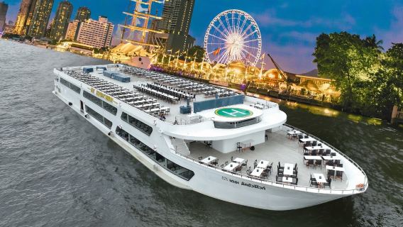 Bangkok: Altstadt-Tour, Thai-Massage und Dinner-Kreuzfahrt