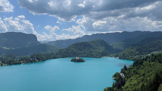 Ljubljana dengan Funikular dan Tasik Bled dari Zagreb