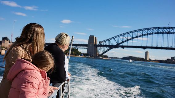 Sydney Harbour Sightseeing Cruise Morning or Afternoon Departure