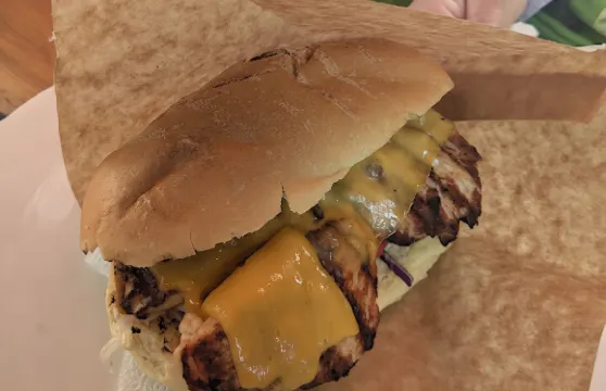 地拉那街頭美食之旅：品嚐獨特風味，發掘隱藏瑰寶