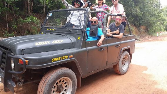 Recorrido en jeep por Phu Quoc: senderos ocultos, almuerzo local y puesta de sol