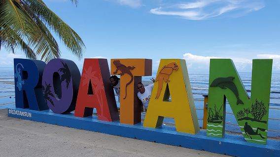 Eco Park en strandtour op Roatan