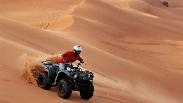 Dubai Safari Sa Mạc với Trải Nghiệm Lái Quad Tự Do & Cưỡi Lạc Đà