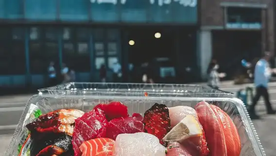 Japan Kitakyushu Moji Port + Karato Market one-day tour[Daily Tour|Chinese and English drivers