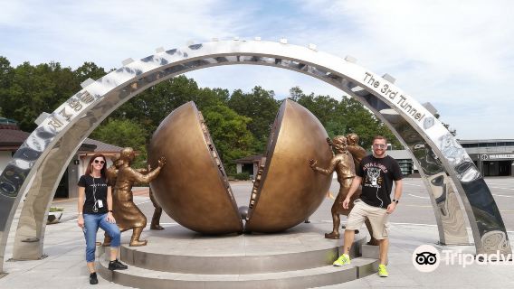 Seoul DMZ Tour (Imjingak/Groups of 3+ with Chinese/Mandarin guide)