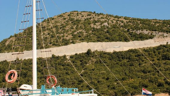 Dubrovnik: tour in barca di un giorno intero alla Grotta Azzurra e alle isole Elafiti