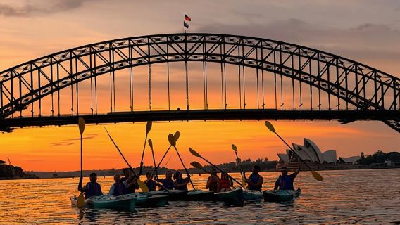 Sydney: Tour chèo thuyền kayak ngắm hoàng hôn và ngắm Nhà hát Opera