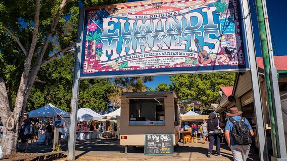 Sunshine Coast and Noosa Eumundi Markets Return Bus Transfer