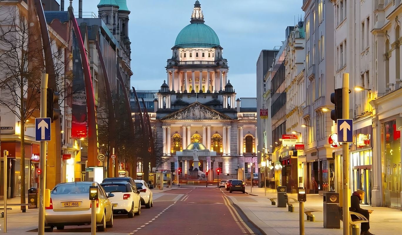 Dublin join-in tour + Giant's Causeway + The Dark Hedges + Dunluce Castle + Belfast