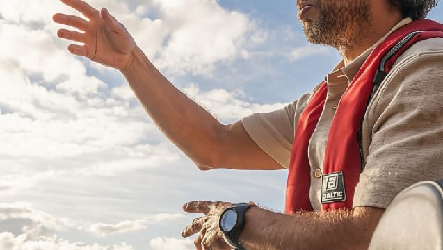 São Miguel: Boat Tour – Volcanic Wonders, Caves & History