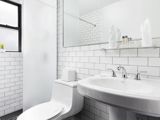 OYO Times Square Room Type - Deluxe Room, 2 Queen Beds