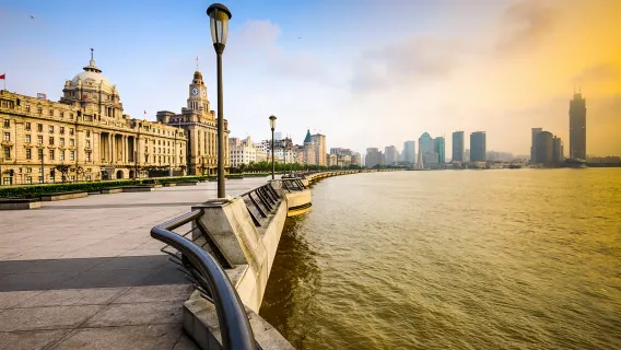 Shanghai Übersetzer/Reiseleiter/Lokaler Begleiter|Messeübersetzung/Geschäftsübersetzung|Sehenswürdigkeiten besuchen|Englisch/Russisch/andere Sprachen|Frag uns gerne