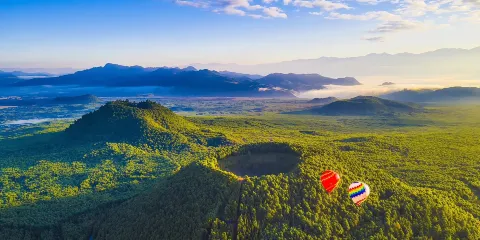 騰衝火山公園+熱海景區+疊水河一日遊 可升級浴谷溫泉 熱氣球