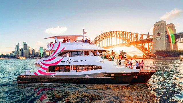Kapal Pesiar Mewah 3 Jam di Darling Harbour Sydney: Tur Harian/Malam Journey Beyond Cruises [Makan M