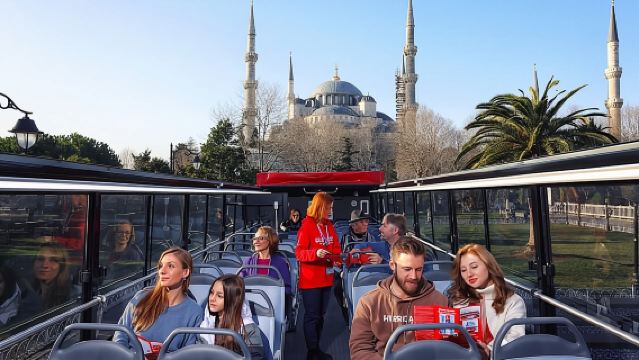 Istanbul: Hop On Hop Off Red Bus Tour