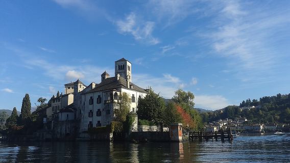 Private Tour of Orta San Giulio on Lake Orta with Micaela