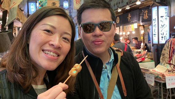 Nishiki Market Brunch Walking Tour (7 Tastings + Brunch)