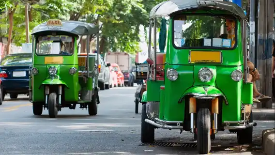 清邁嘟嘟車全景遊古城