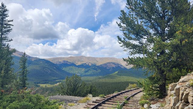 Visite de la ligne de partage des eaux continentales