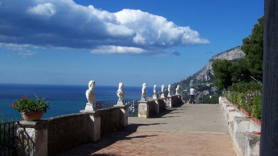 Sorrento: Small Group Tour to Positano, Amalfi and Ravello