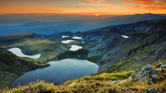 From Sofia: 7 Rila Lakes and Rila Monastery Extended Trip