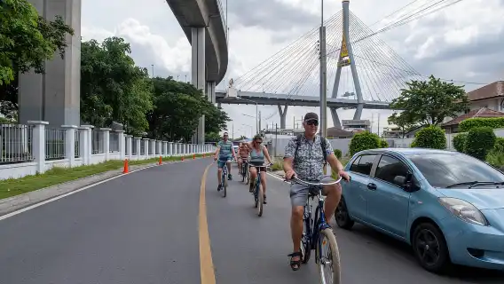 曼谷城市自行車之旅（含當地小吃）