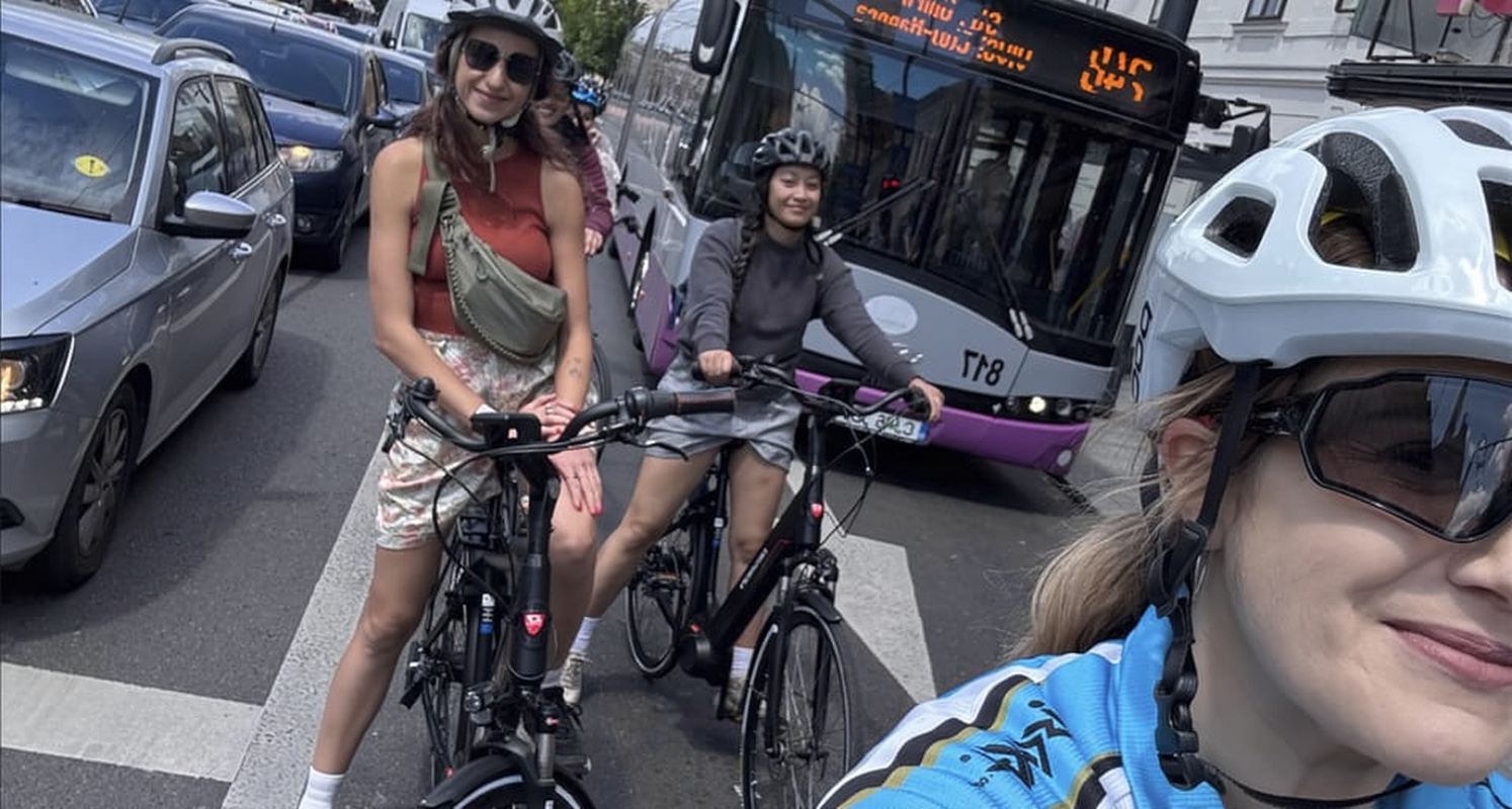 Cluj: Electric Bike Tour with Local Guide