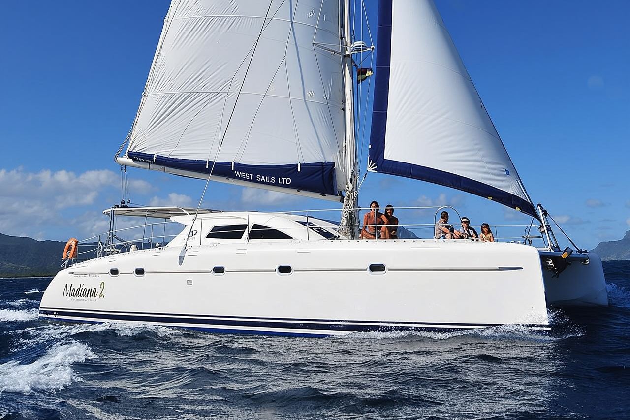Sailing Catamaran Cruises