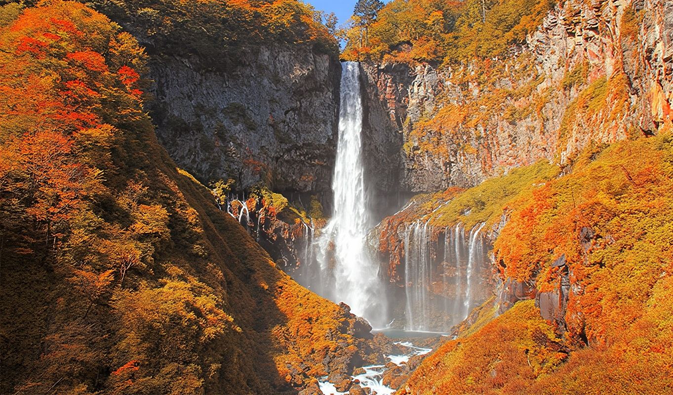 日本+日光東照宮+伊呂波阪+中禪寺湖+華嚴瀑布【中文包車】