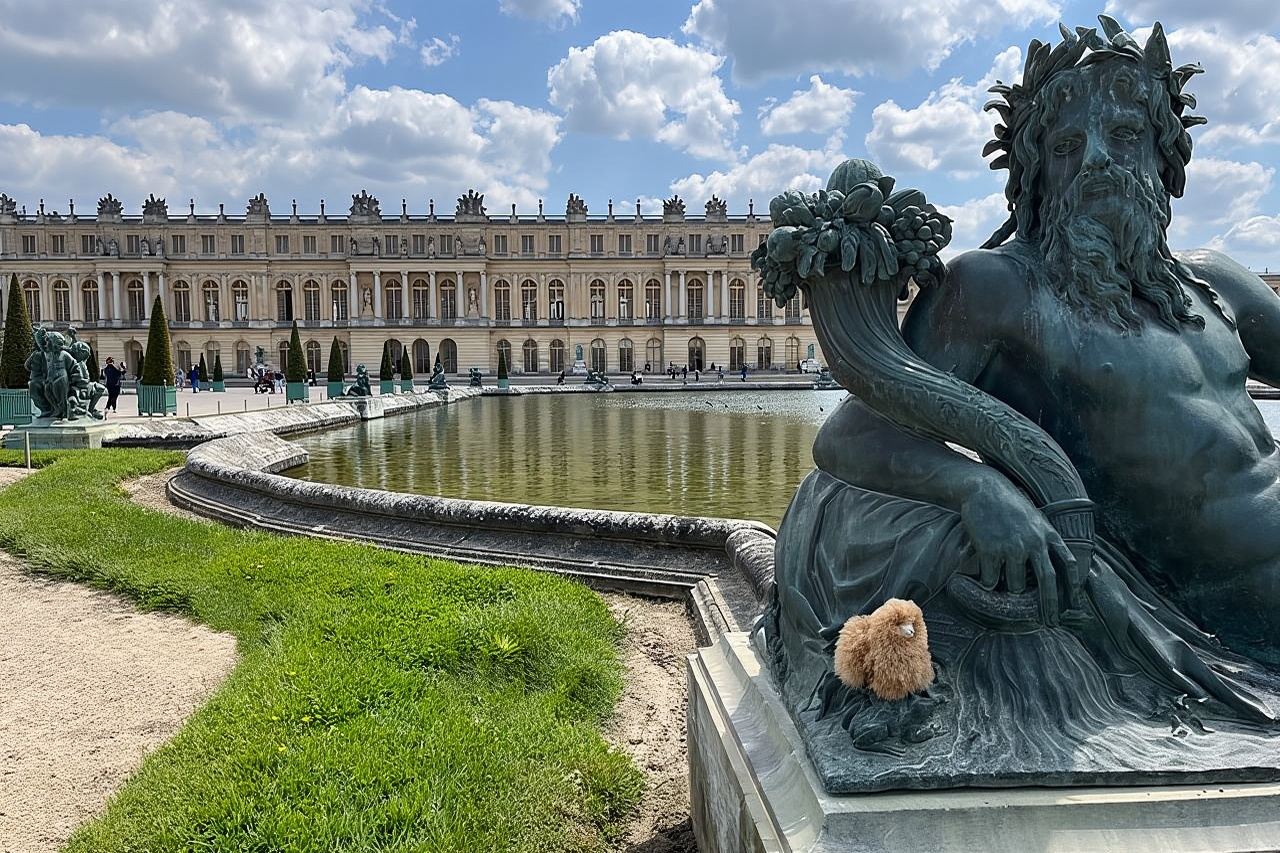 Tour privato di mezza giornata a Versailles: Trianon e giardini inclusi