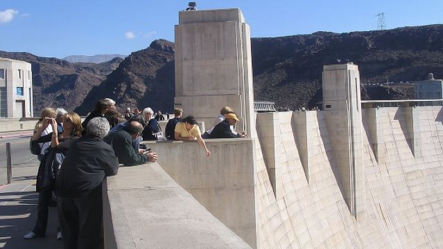 Hoover Dam Comedy Tour with Lunch and Comedy Club Tickets