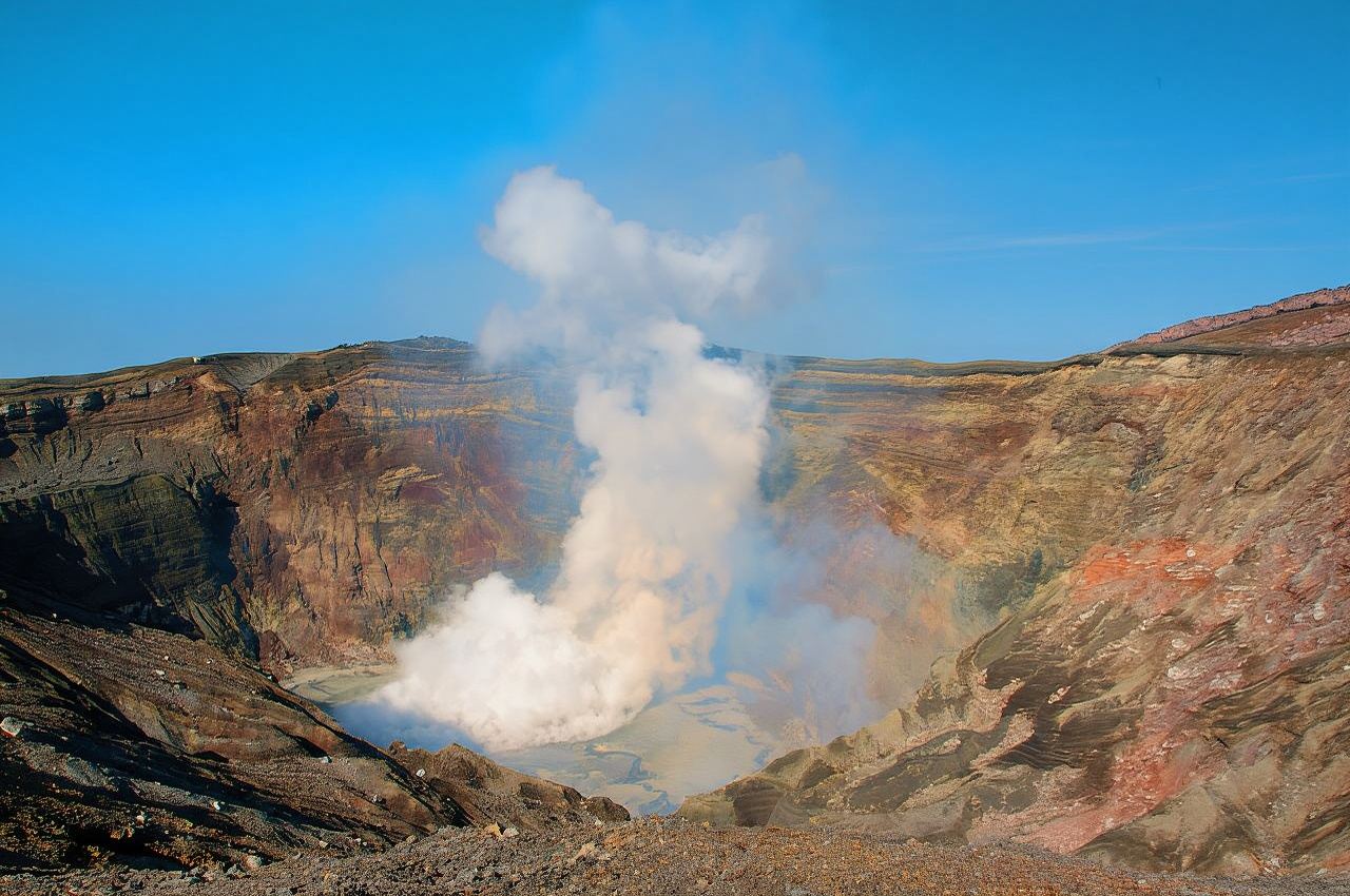 ทัวร์ภูเขาไฟอะโสะ & ทาคาชิโฮะ & คุซาเซ็นริ & ทัวร์ 1 วันในคิวชู ประเทศญี่ปุ่น [ออกเดินทางจากฟุกุโอกะ]
