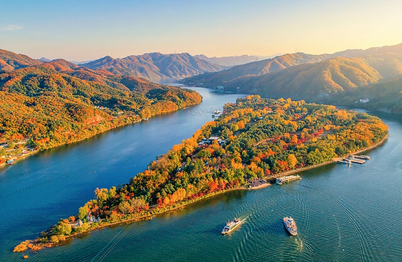 tour di un giorno a Seul andata e ritorno - Nami Island + Petit France + Villaggio Italiano