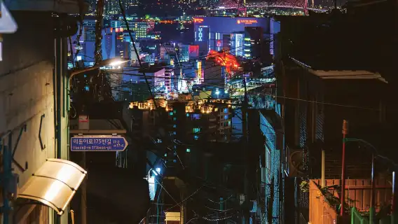 釜山：札嘎其市場與天空步道夜遊