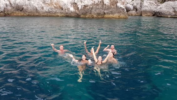 Sorrento: Private Positano and Amalfi Coast Boat Tour