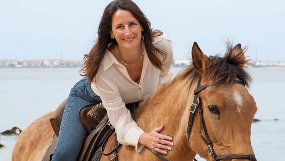 Sesión de fotos con caballos en la playa o en el campo