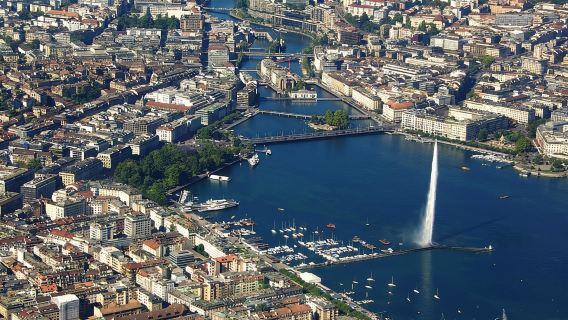 Geneva: Guided Private or Group Old Town Highlights Tour