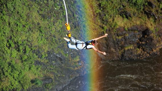 บันจี้จัมพ์จากสะพานน้ำตกวิกตอเรีย