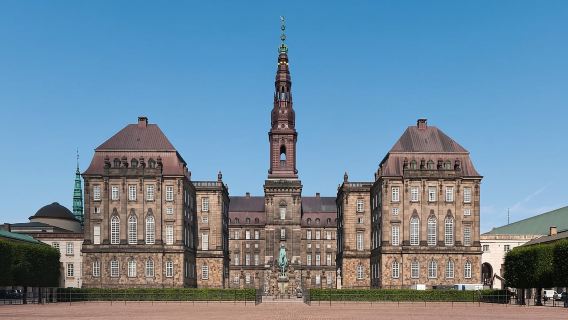 Copenhague: tour por los palacios de Rosenborg y Christiansborg en español