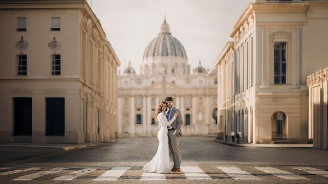 Roma: Sesión fotográfica en el Vaticano, la Plaza de San Pedro y el Castillo de Sant'Angelo